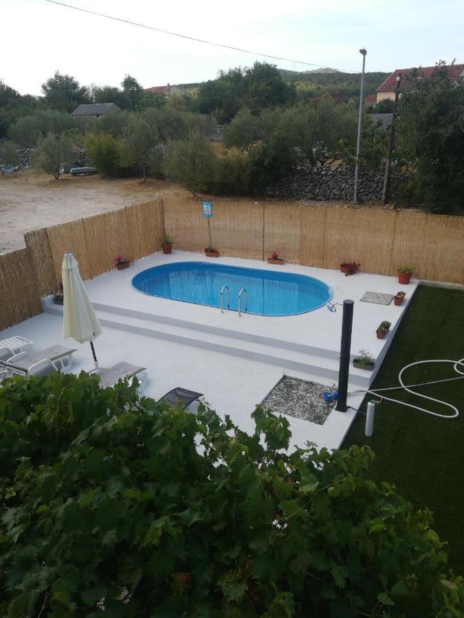 Apartmani Bruna Bilice Vrulje  Kültér fotó