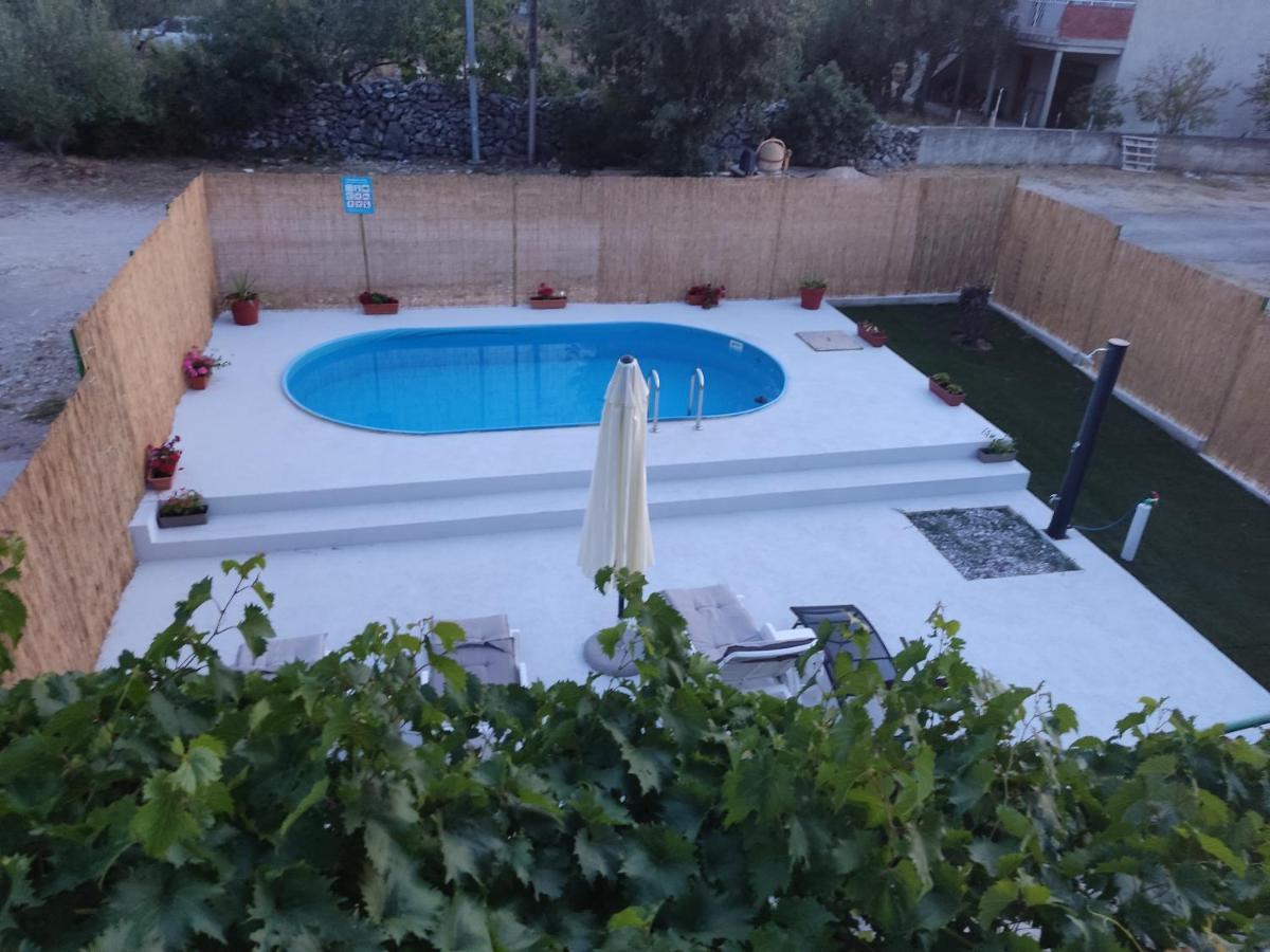 Apartmani Bruna Bilice Vrulje  Kültér fotó